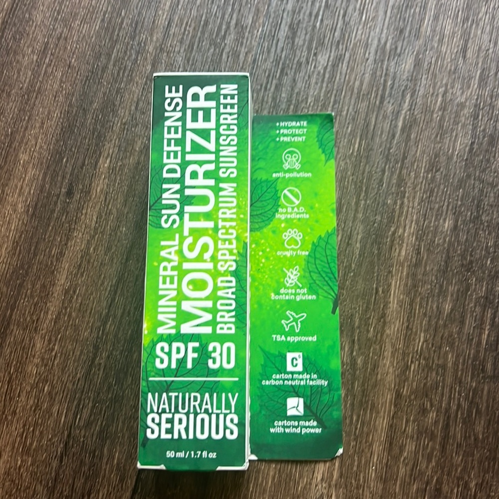 Naturally Serious Mineral Sun Defense Moisturizer